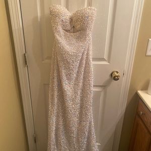 “Snow White” Dress from the Alglist